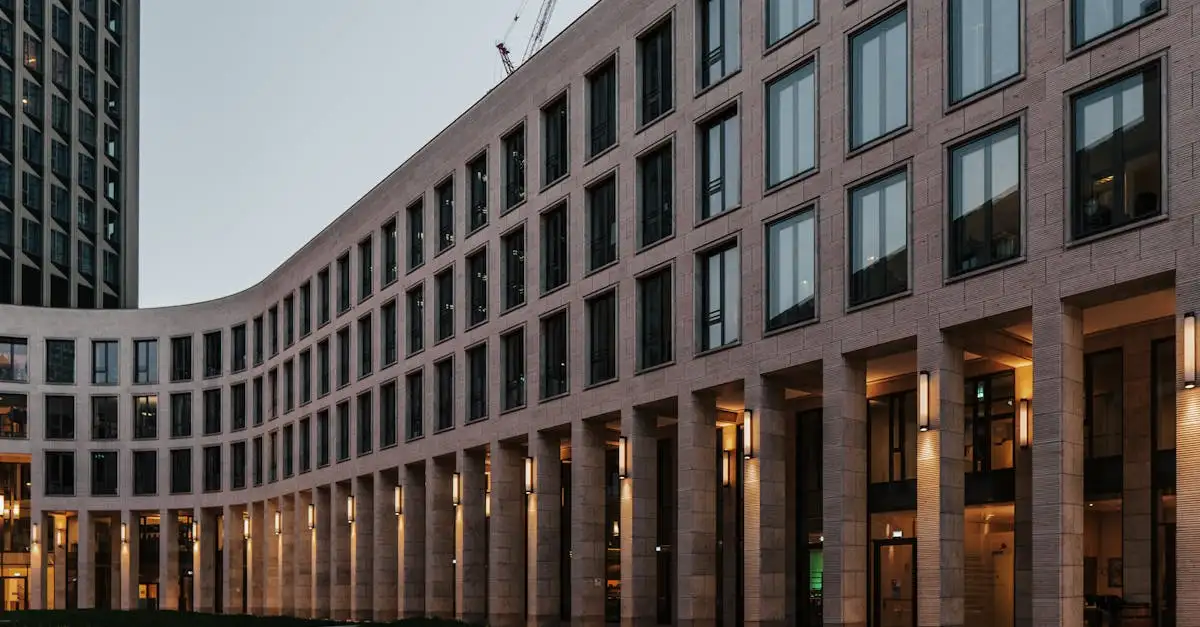 Immobilienhandel gmbh